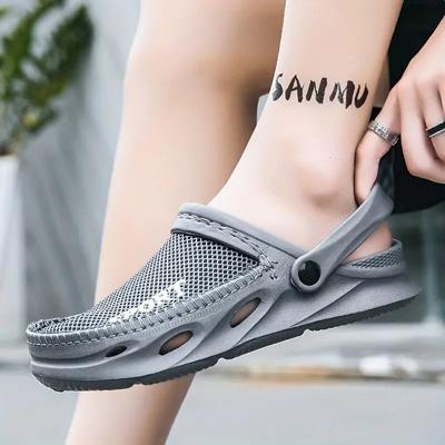 Neue Mode Hohl-out Atmungsaktive Hausschuhe Sommer Strand Schuhe Hausschuhe für Männer Outdoor/Indoor Sandalen