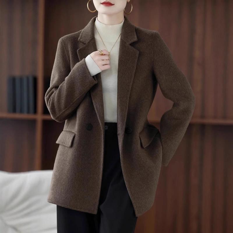 2025 Autumn/Winter Women's Double-Faced Wool Coat - Short, Loose, Petite Slimming Suit