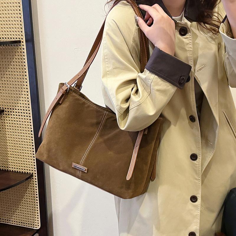 2025 Drive New Retro Matte Flip Splicing Simple Ins Fashion Shoulder Underarm Bag Women's Bag