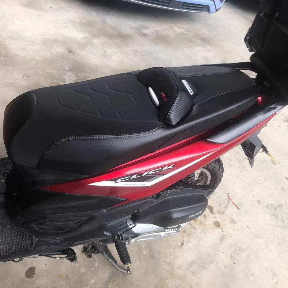 Gruppo Sella Honda Click 150/125 con Schienalino Morbido e Cuscino