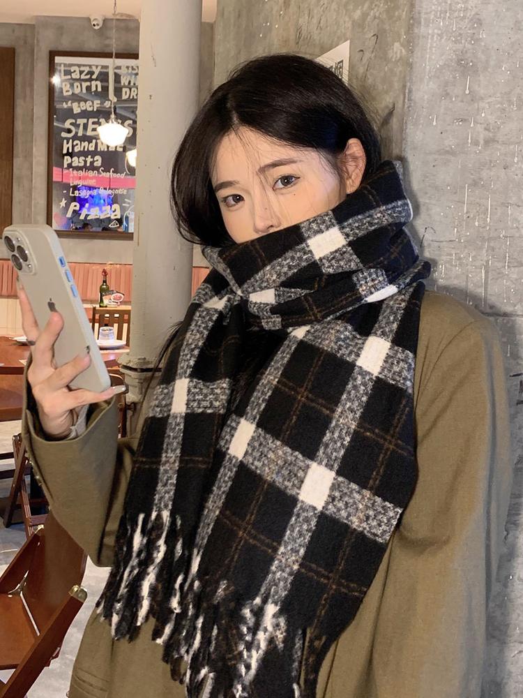 Women Winter Retro Knitted Scarf Headscarf Ladies Men Casual Preppy Plaid Tassel Scarve Mujer Male Foulard Wrap Shawl New Unisex
