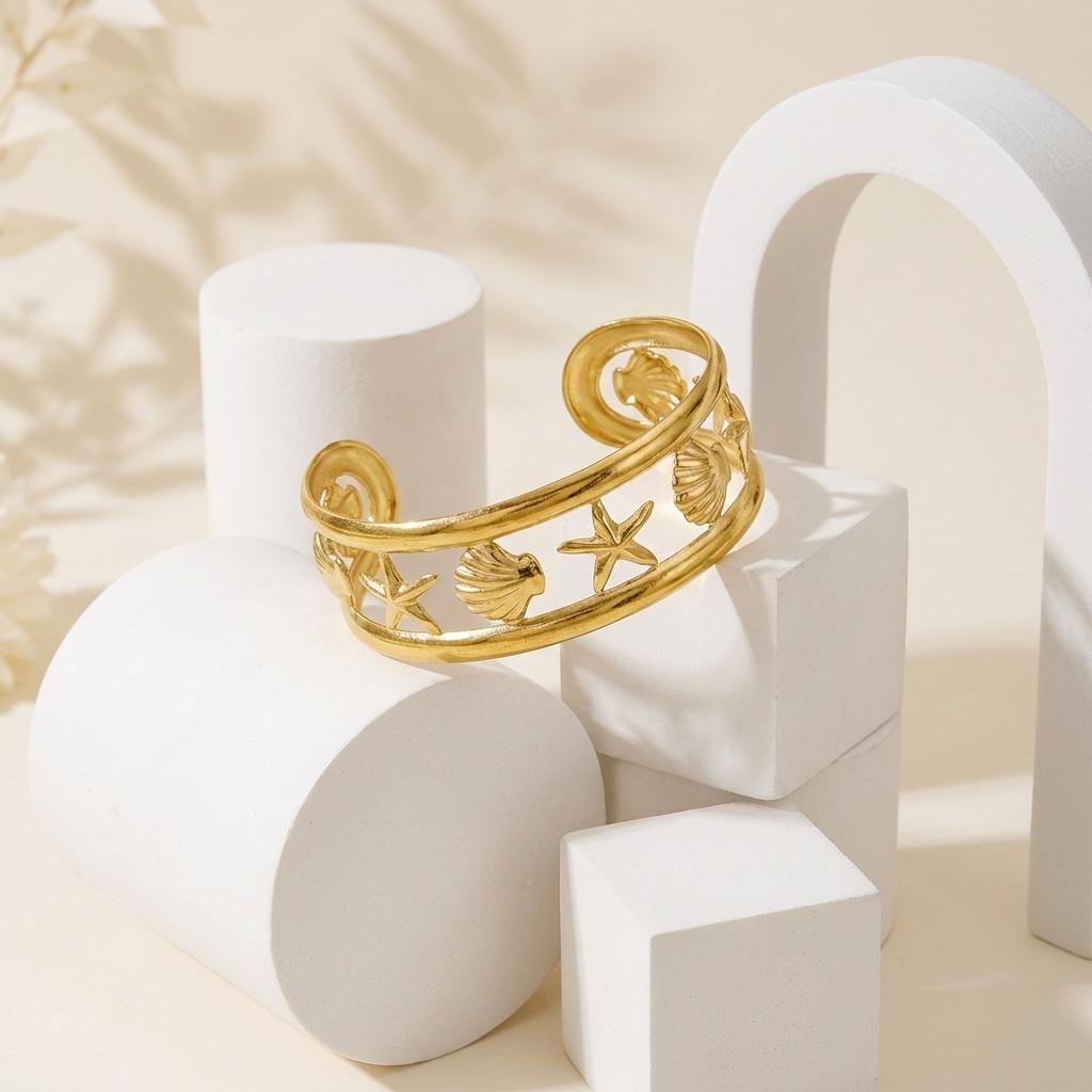 Klobbandarmband aus Edelstahl mit Seestern und Muschel für Damen Hohlmuschel Offener Armreif Sommer Strandurlaub Schmuck Geschenk