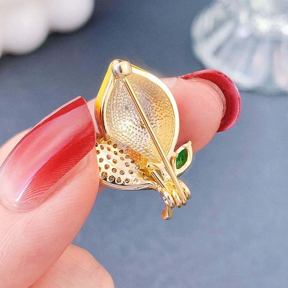 Rhinestone Male Coat Accessories Fruit Korean Style Pin Lemon Brooches Women Badge Fashion Jewelry