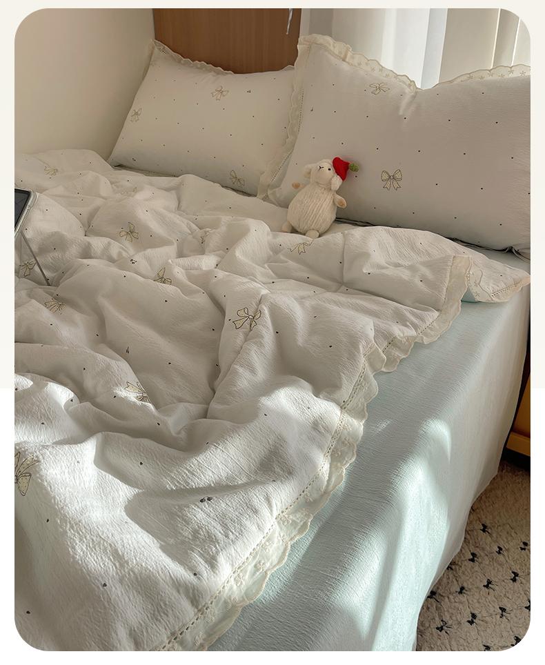 Wrinkled yarn summer blanket, air conditioner, four piece set, new Jinke machine washable lace dormitory, summer cool blanket, thin blanket