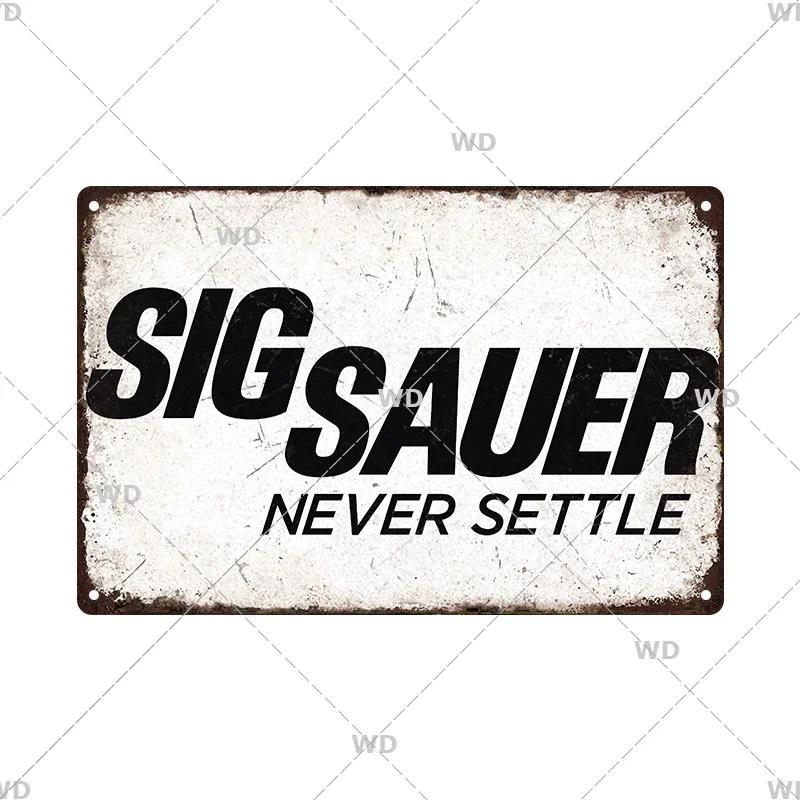 Pistola Co2 Arma Metal Brand Colt Gun Poster Vintage Metal Tin Sign Retro Plaque Plate for Garage Man Cave Tools Wall Decor