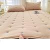 OEING Foldable Thin Mattress Pad
