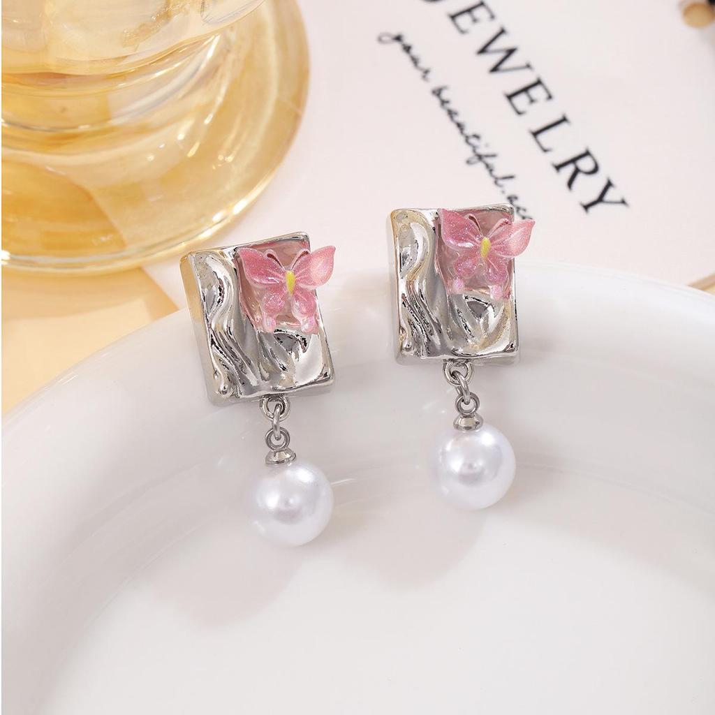Silver Needle Butterfly Pearl Earrings - Elegant Summer Design for Women