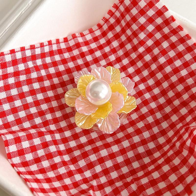 

Xiao Qingxin Korean Ins Style Mobile Phone Airbag Holder Pearl Flower Back Sticker Stretchable Lazy Desktop Watching TV Shows