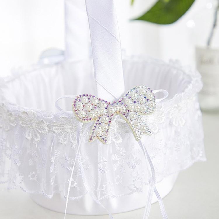 Unique Bowknot Basket Romantics Wedding Flower Basket Bridesmaid Candy Basket for Outdoor Celebrations