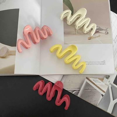 Fashion Solid Color Shark Clip Wave Cross Hair Claw Korean Elegant Geometric Grip Clip Acrylic Ponytail Clip Hair Accessories