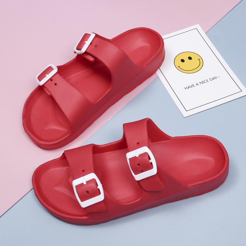 Paar Sandalen und Hausschuhe Herren Strand Freizeitschuhe