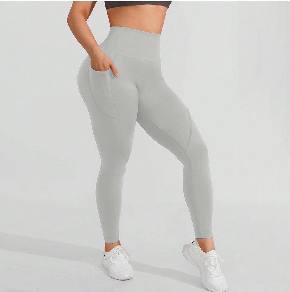 Plus Size High Waist Yoga Pants with Side Pockets - Women's Sports Leggings