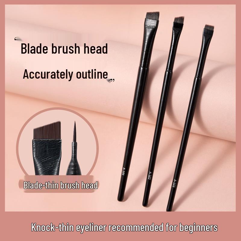 Gemon Blade Multi-Purpose Makeup Brush: Eyeliner, Eyeshadow, Concealer, Angled Brow & Detail Brush