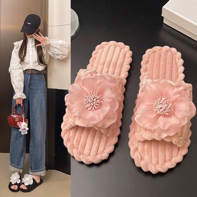 Fashion 2025 NEW  Women's Floral Indoor Flat Bottom Plush Autumn Winter Cotton New Version Single Strap Indoor Slippers