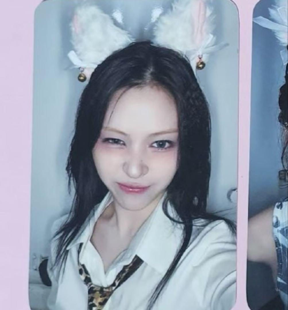 

[USED] itzy Ryujin GOLD withmuu Pre-order Limited Bonus Trading Card