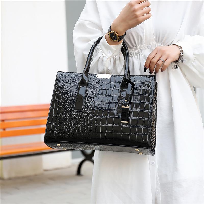 Patent Leather Women Messenger Bags Crocodile Female Crossbody Shoulder Hand Bags High Quality Ladies Handbags