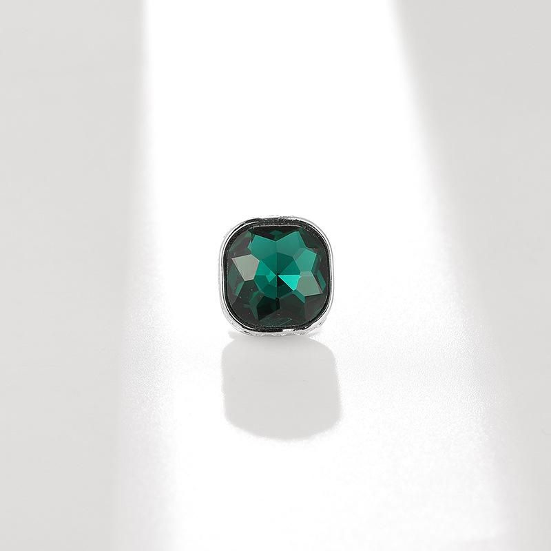 Exquisite Crystal Lapel Pin: Anti-Exposure Fixation Brooch
