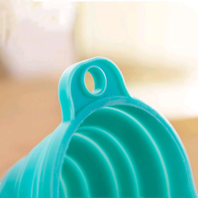 Food-Grade Silicone Folding Funnel - Large, Multipurpose, Portable Oil & Wine Funnel for Easy Pouring