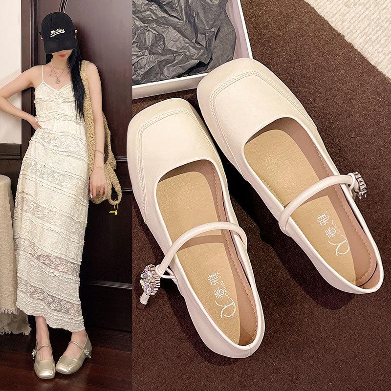 Soft Leather Version of Foreign Style Silver Mary Jane Shoes Women's 2025 New French Retro Light Mouth Evening Single Shoes Small Leather Shoes