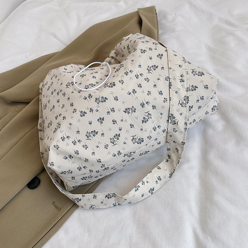 Canvas Drawstring Ruched Floral Tote Bag With Magnetic Closure For Casual Daily Use