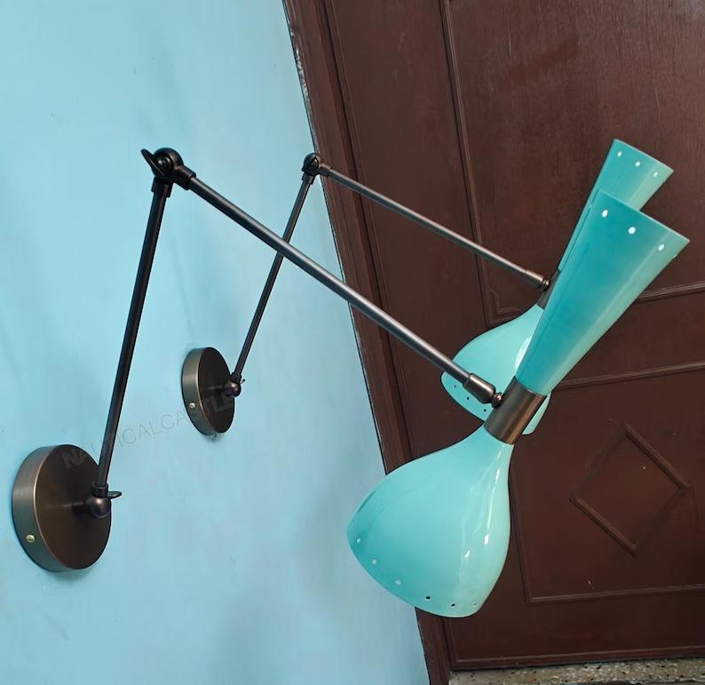 Sweet Mint Brass Wall Sconce, Italian 1950 Mid Century Wall Lamp Fixture