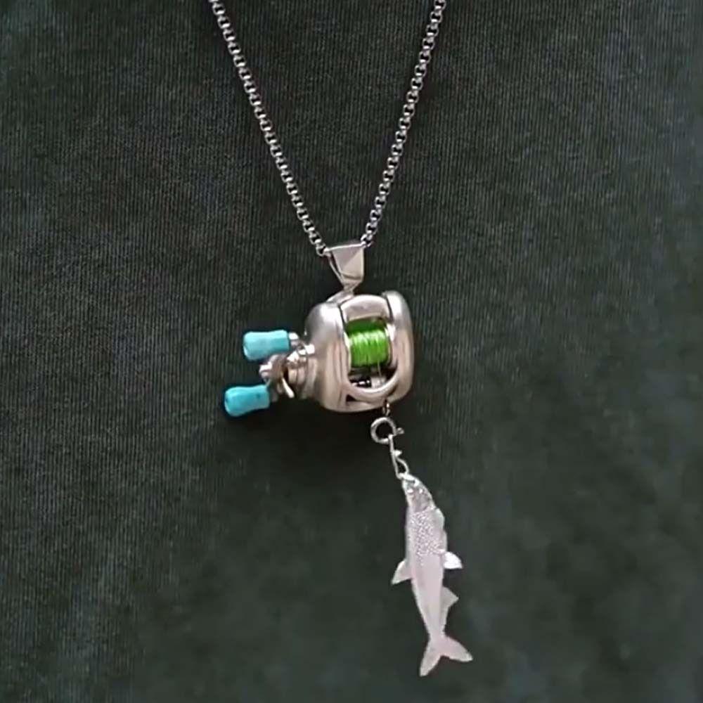 Rotatable Fishing Reel Necklace Luxury Men Neck Pendant Neck Chain Fishing Reel Ring  Fishermen