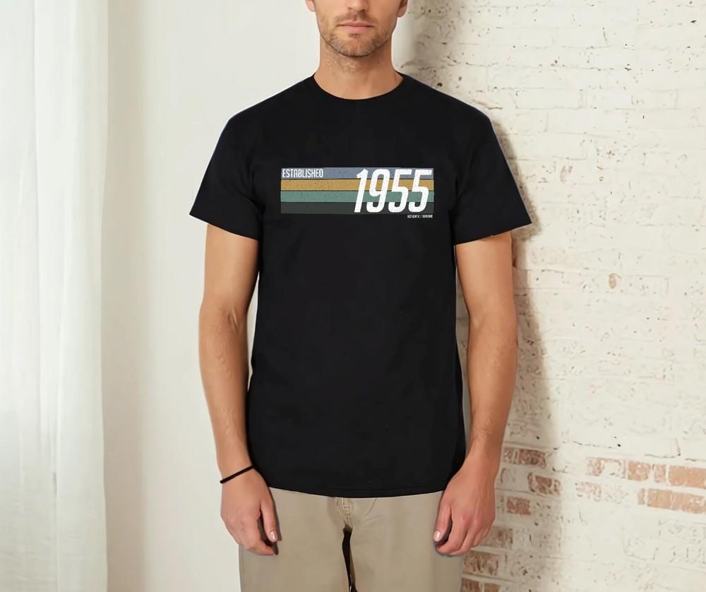 

Established 1955 T-shirt Top Funny 70th Birthday Gift Retro Gift Dad Legend L