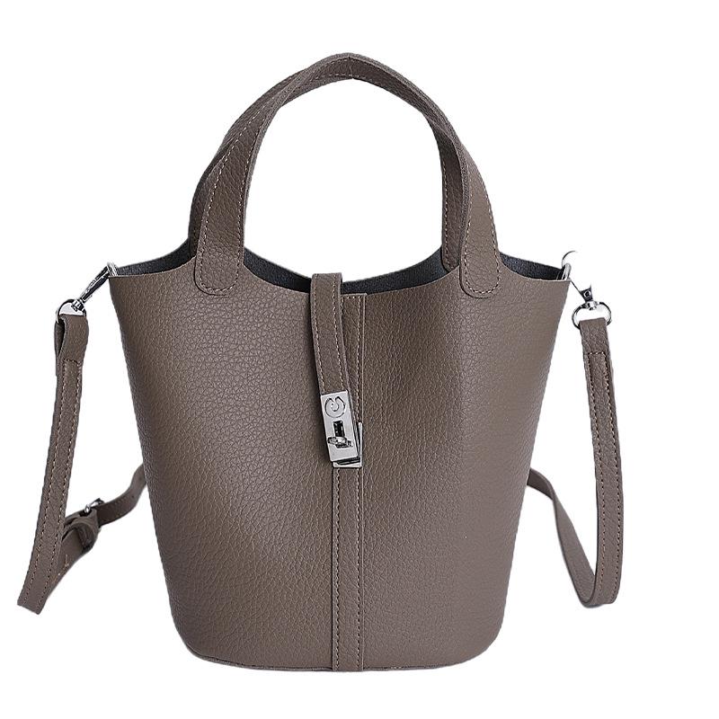 2025 Trendy Korean Niche Women's Crossbody Bucket Handbag for Autumn/Winter