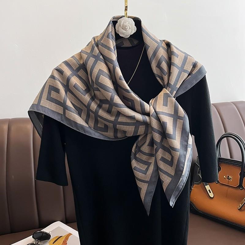 Spring and Autumn New Fashion 91 Square Scarf Women's Silk Scarf Foreign Style Shawl Neck Protection External Decorative Scarf Scarf