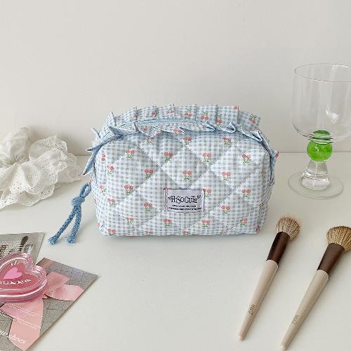 Ins Fresh Red Cherry Quilted Cosmetic Bag Fashion Small Large Toiletry Makeup Storage Bag Cute Lipstick Sanitary Napkin Case