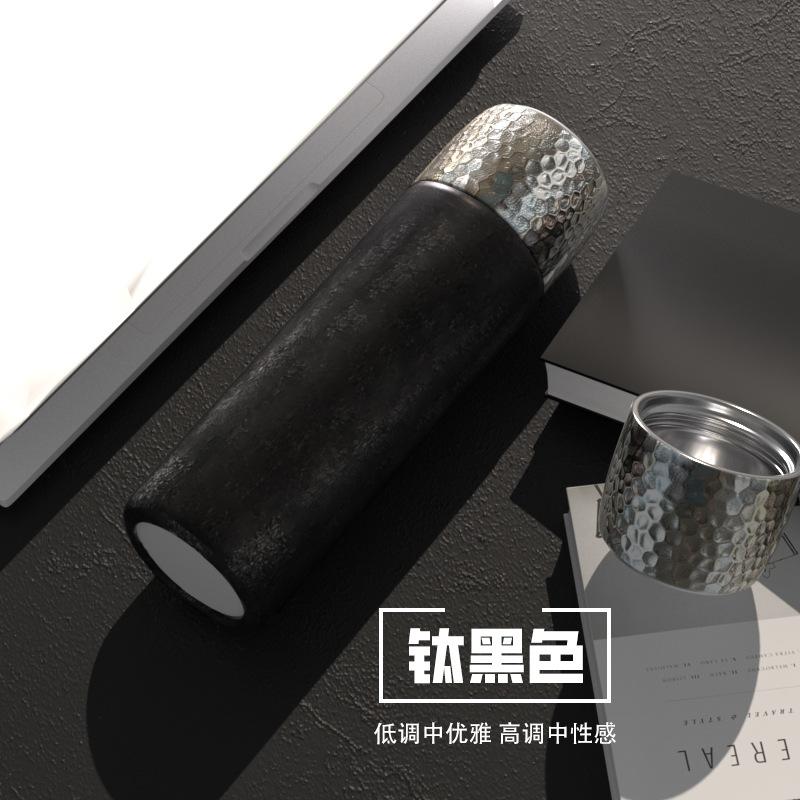 

New high-value titanium-covered thermos cup water cup 480ml
