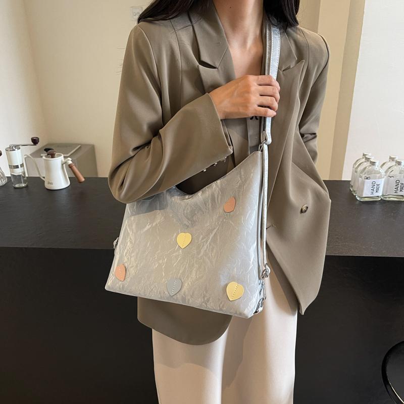 Женская сумка-тоут большой вместимости — фото 6