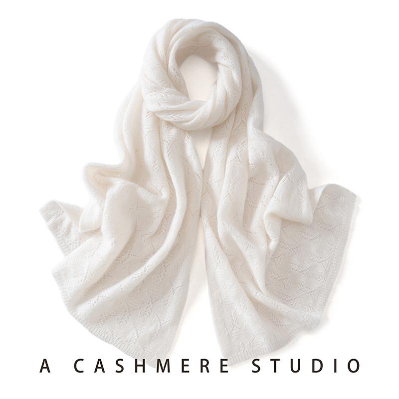 Women's 100% Pure Cashmere Scarf: Versatile, Warm, and Simple Solid Color for Autumn/Winter Neck Protection.