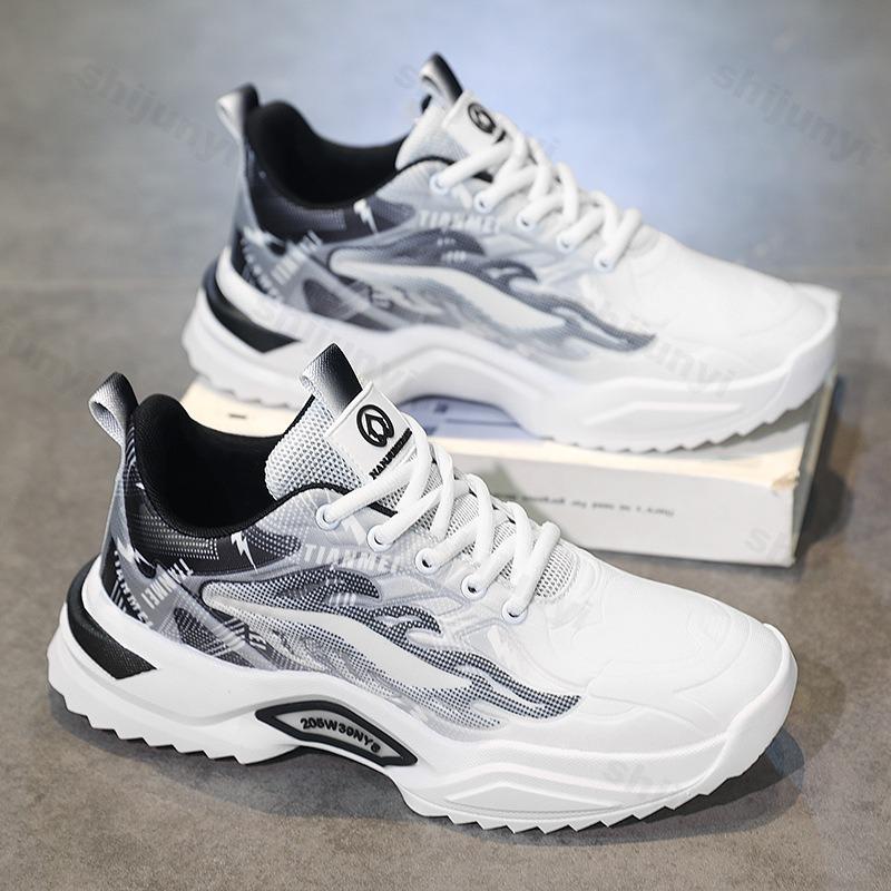 Fashion Men Casual Sports Shoes Autumn Comfortable Non Slip Outdoor Running Shoes Lace Up Breathable Men Sneakers Zapatillas De Hombre