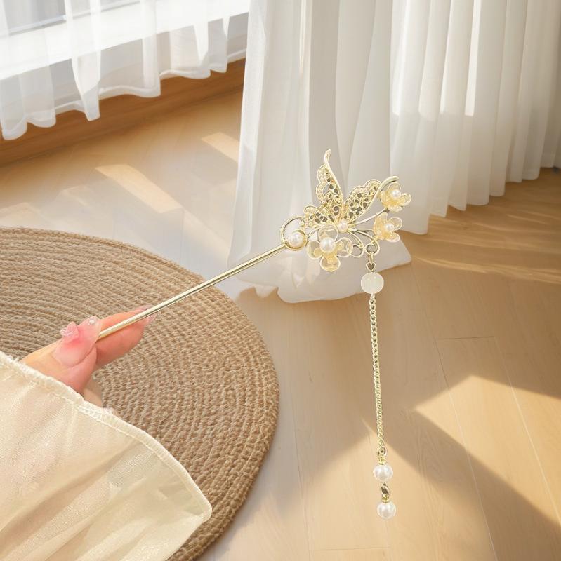 Lily Flower Hairpin for Women: Tassel Hair Stick, Hanfu Hair Accessory, Intangible Cultural Heritage Design.