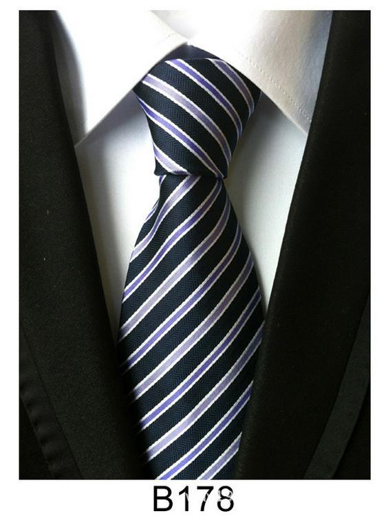 Cravate homme en soie et polyester faite main – Décontractée, formelle ou professionnelle