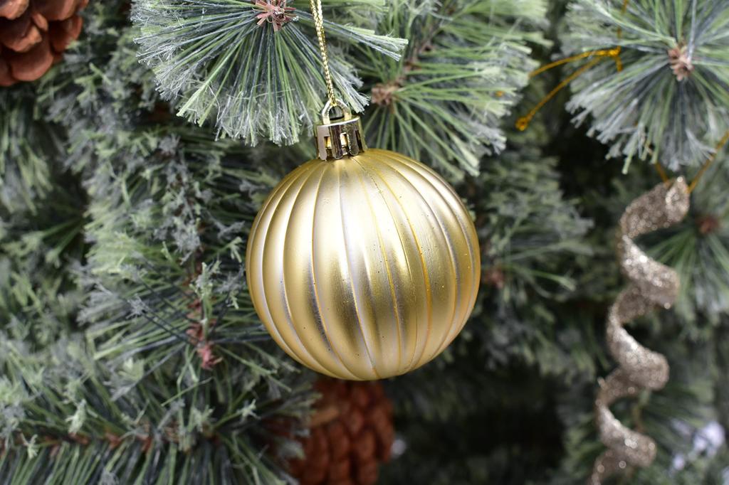 Christmas Ornament Ball Set GOLD 77603065 6cm/24pcs
