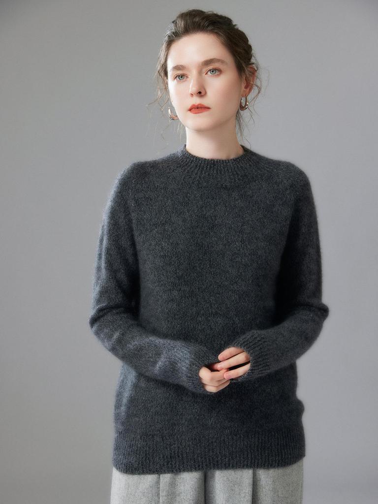 Women's Thickened Cashmere High-Neck Pullover Sweater: Versatile, Warm Long-Sleeve Knitwear