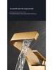 Rubinetto Ottone a Cascata Dorata – Lavabo Lusso a Foro Singolo