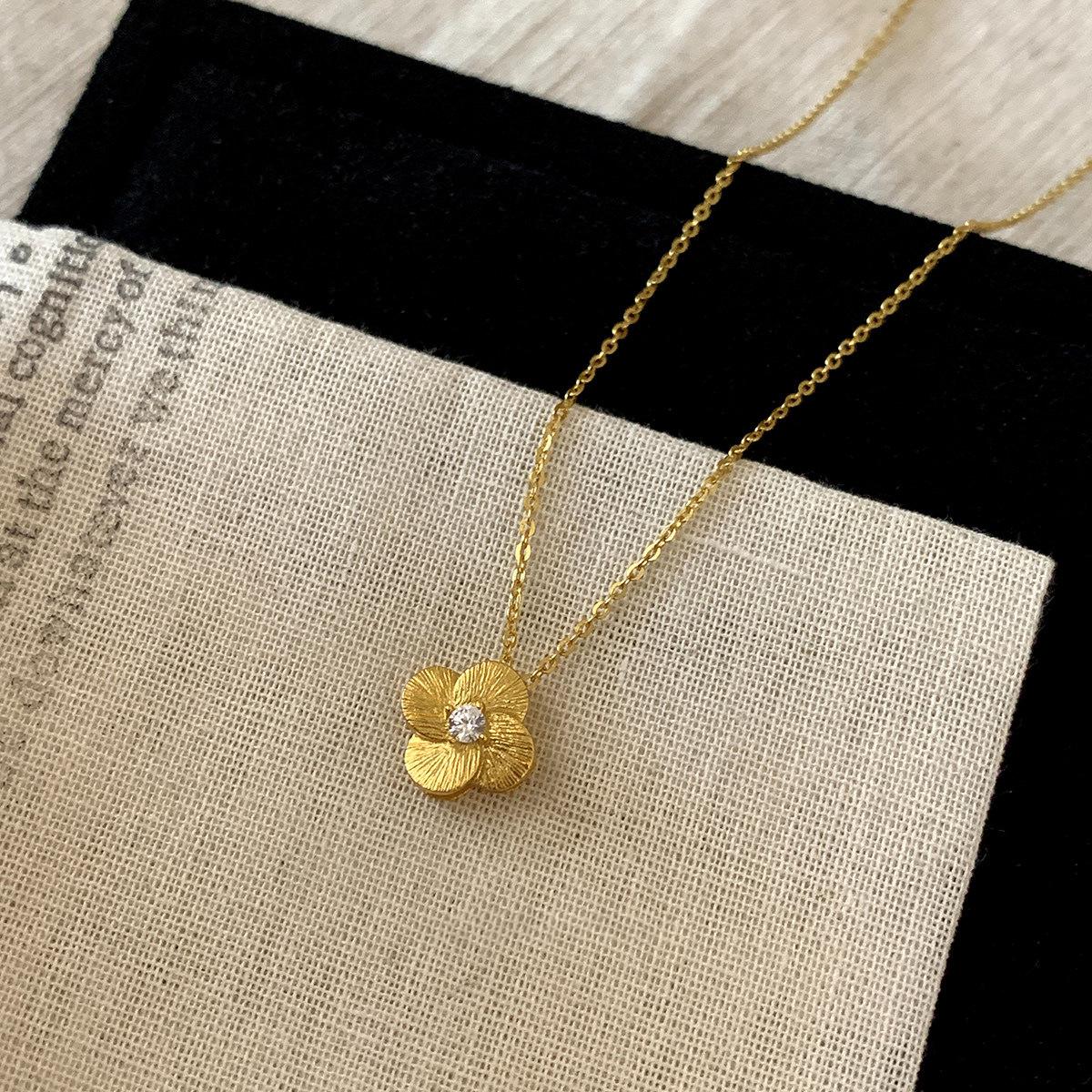 Korean-Inspired S925 Sterling Silver Brushed Flower Necklace for Women – Elegant, High-End Clavicle Chain, Personalized and Niche Design