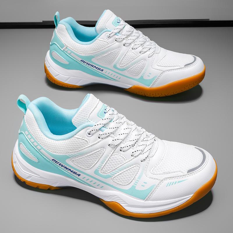 New low-top badminton shoes fashionable men and women couple casual sports shoes platform tennis shoes table tennis shoes
