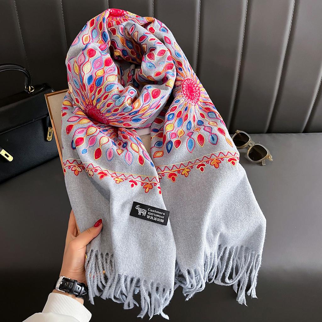 Winter Cashmere Women Scarf Female Warm Luxury Scarves Lady Blanket Thick Tassel Women Embroidered Shawl Foulard Tippet Pashmina