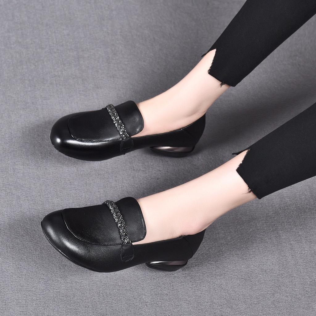 Casual flat-bottomed rhinestone autumn new doll shoes first layer cowhide one shoe two wear lazy shoes