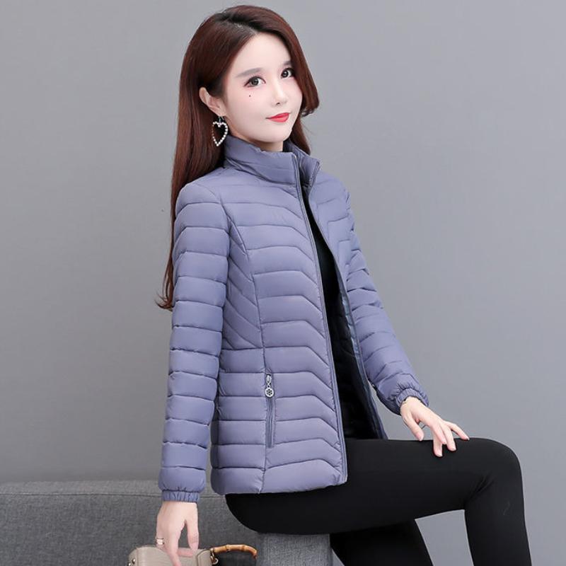 Damski jesienno-zimowy cienki i lekki krótki płaszcz plus size kurtka z bawełny puchowej modny cienki i lekki płaszcz damski w jednolitym kolorze