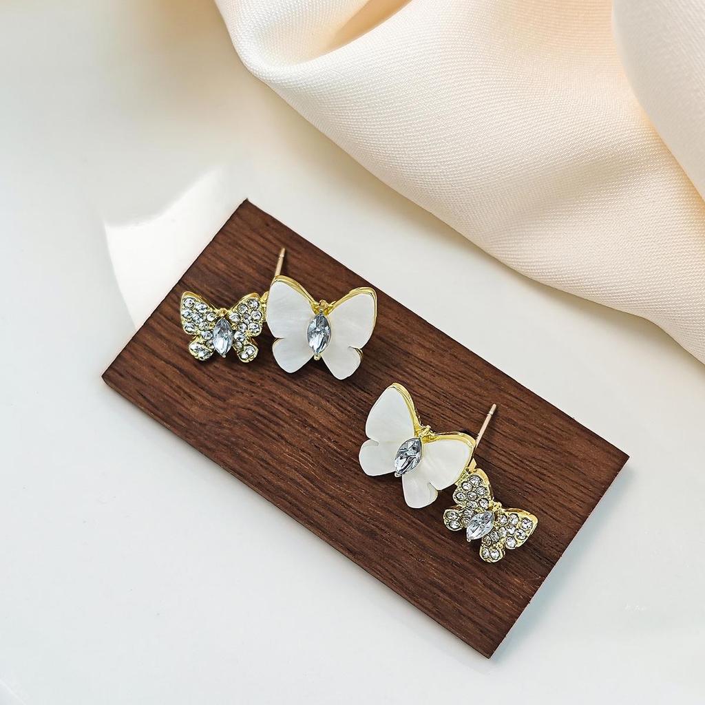 Silver Needle Design Butterfly Rhinestone Stud Earrings for Women - Simple & Versatile