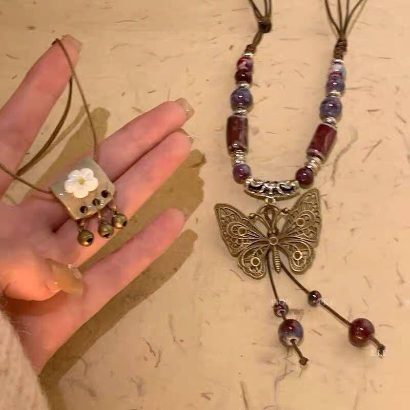 Colier Medieval Zen Ceramic cu Mărgele Fluture - Damă Lung, Ajustabil, Accesoriu Stil Etnic Chinezesc