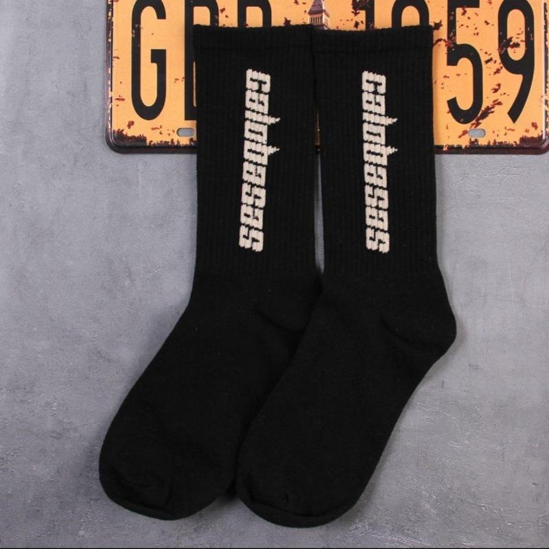 Women's New Autumn and Winter Street Sports Leisure Tube Socks