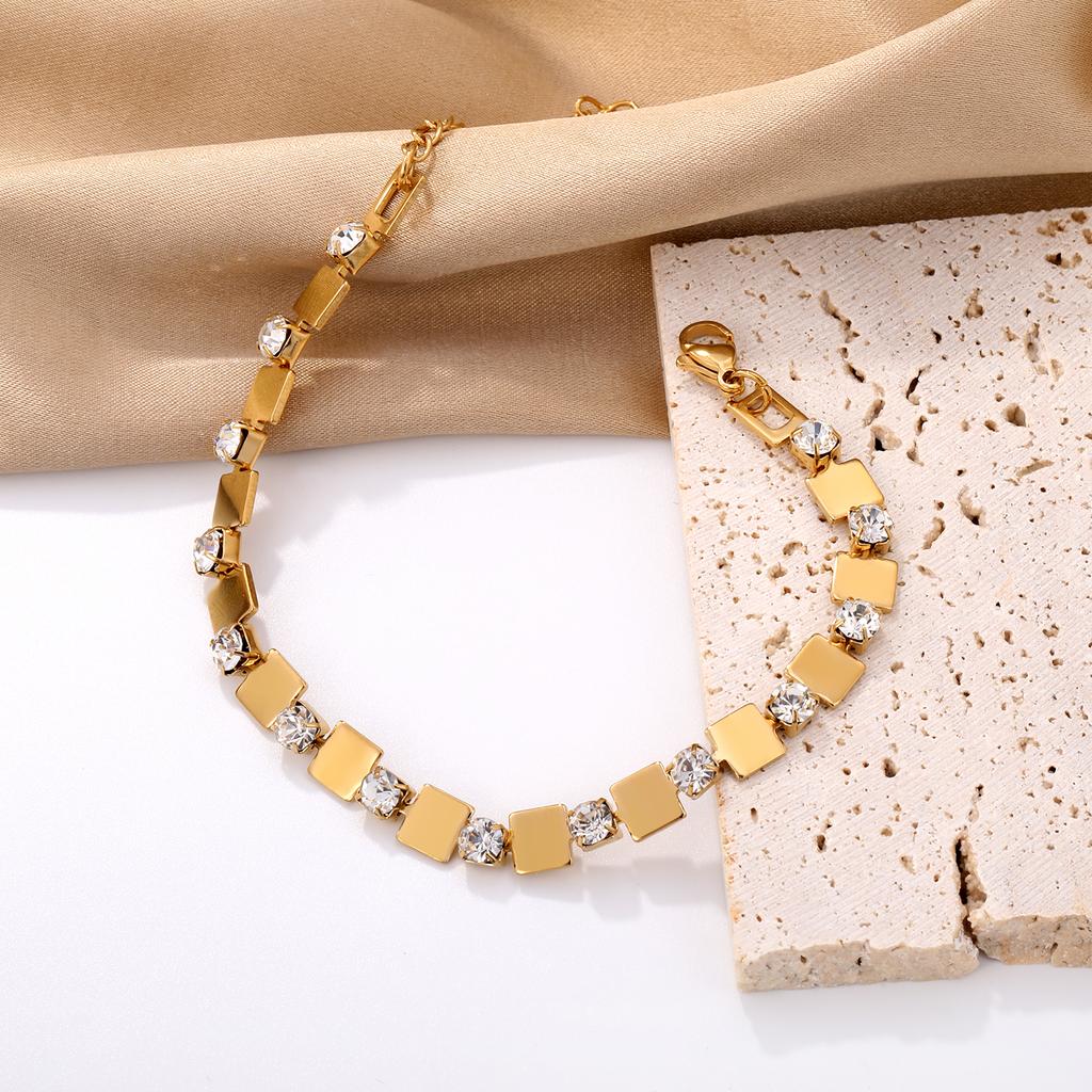Luxury Creative Women's Cubic Zircon Filled Bracelets Gold Color Square Geometry Stainless Steel Simple Wedding Bracelet Jewelry