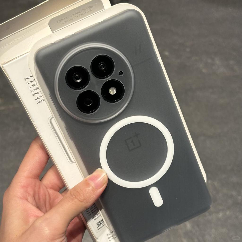 Ultra-dünne matte Magsafe Hülle für OnePlus 13 13R 13T 12 11 11R 10 9 9RT 8 8T 7 7T Pro ACE 5 Nord 2 CE 2U 3U CE4 Lite PC Cover