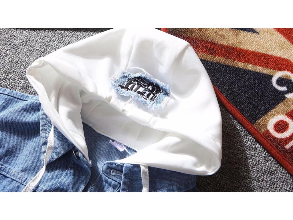 Men's Handsome Korean Style Loose Denim Jackets for Spring and Autumn